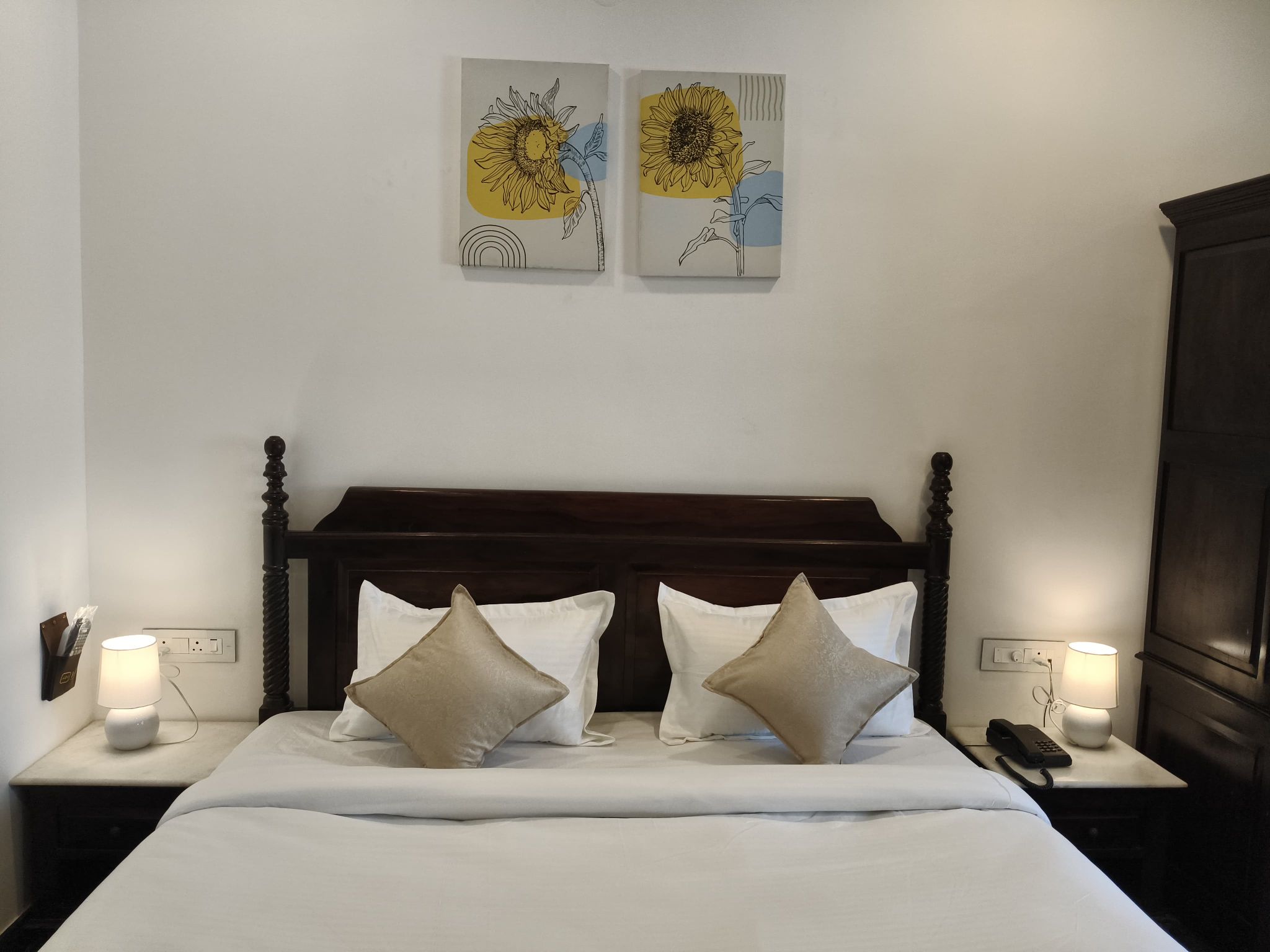 HnM THE BOUTIQUE HOTEL Deluxe Room 4