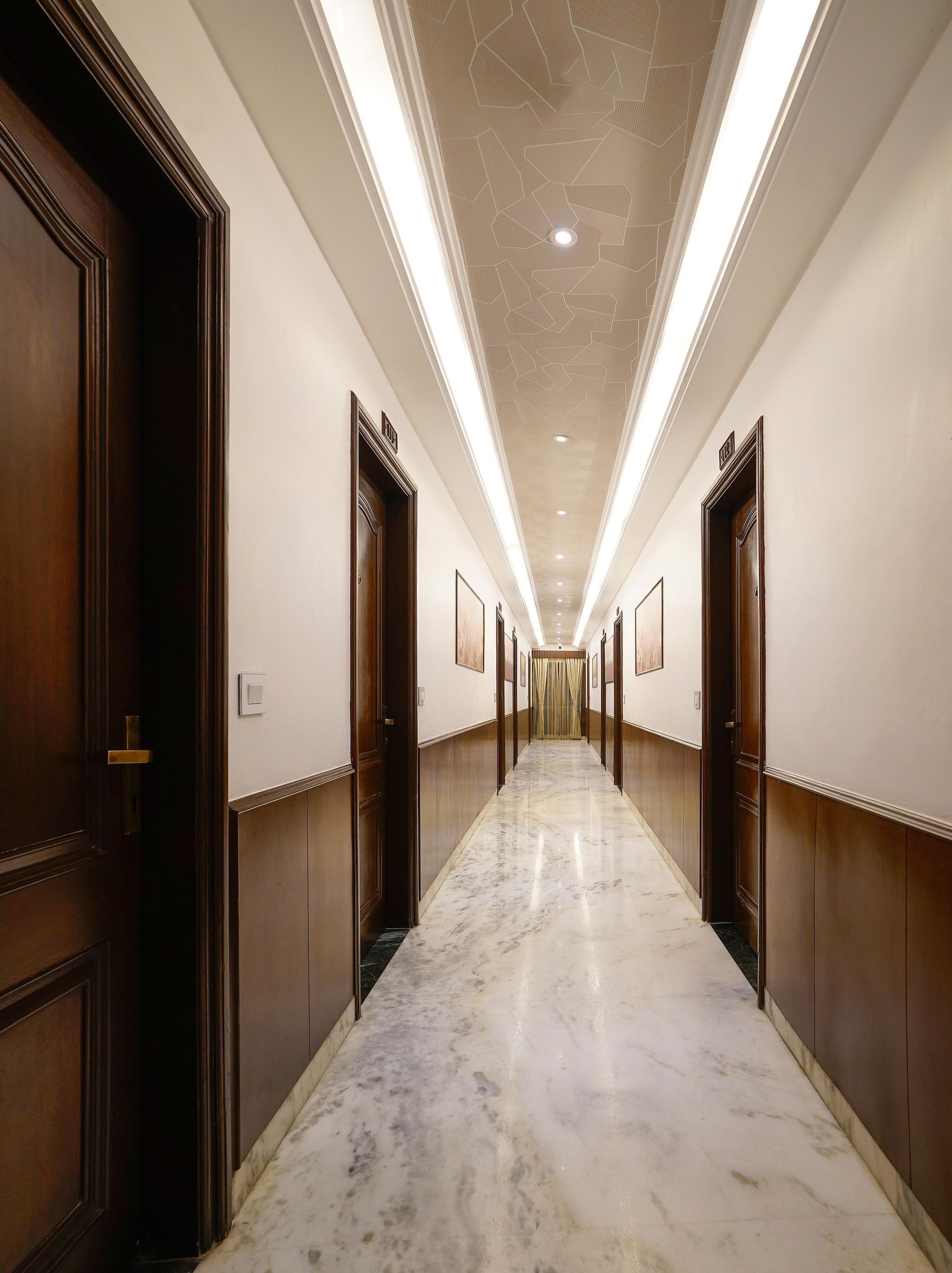 HnM THE BOUTIQUE HOTEL