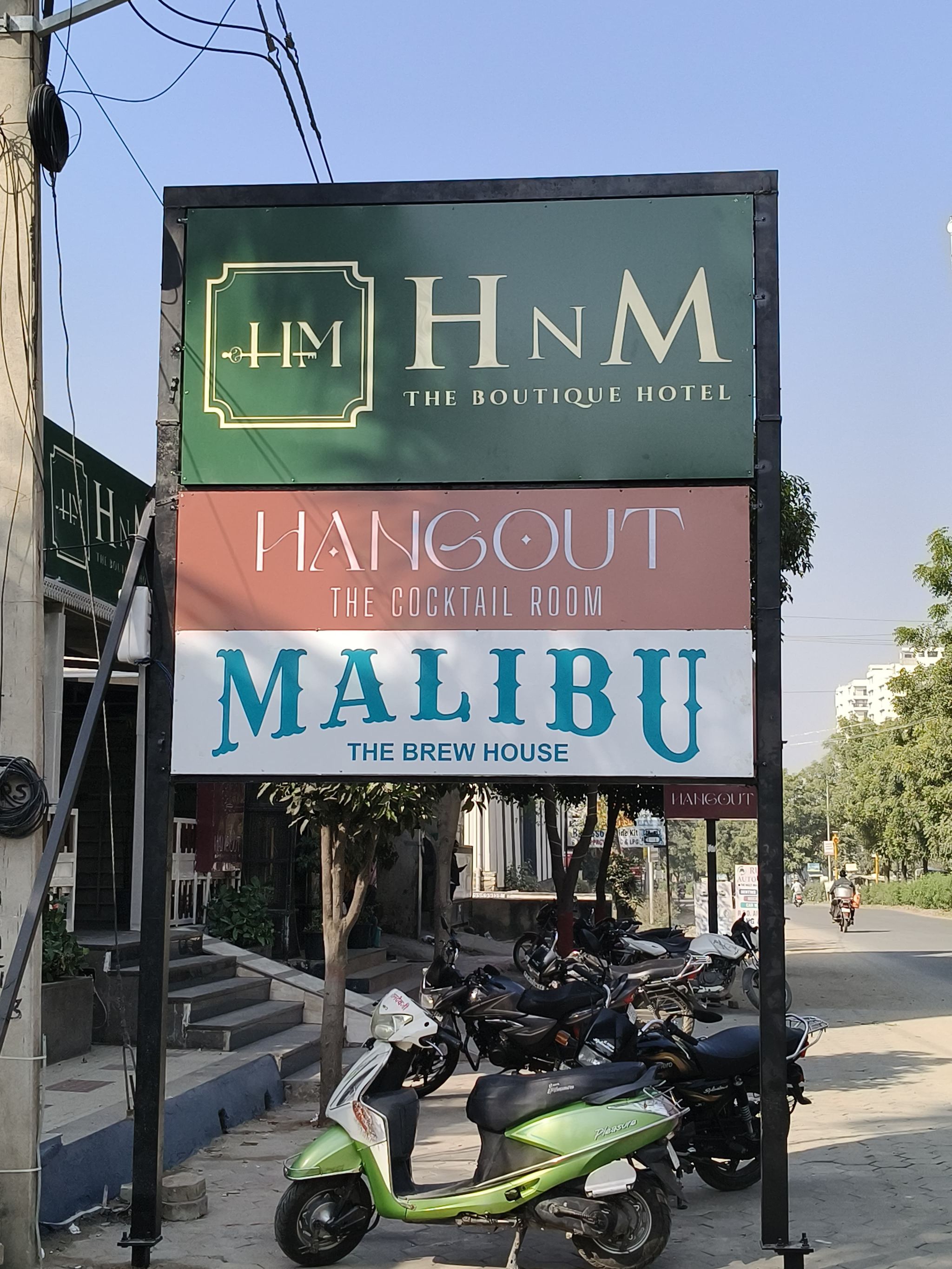 undefined HnM THE BOUTIQUE HOTEL 10