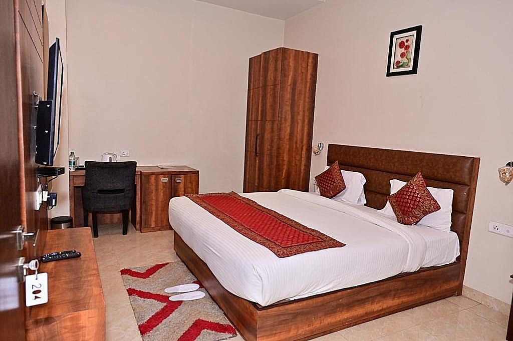 Executive Suite