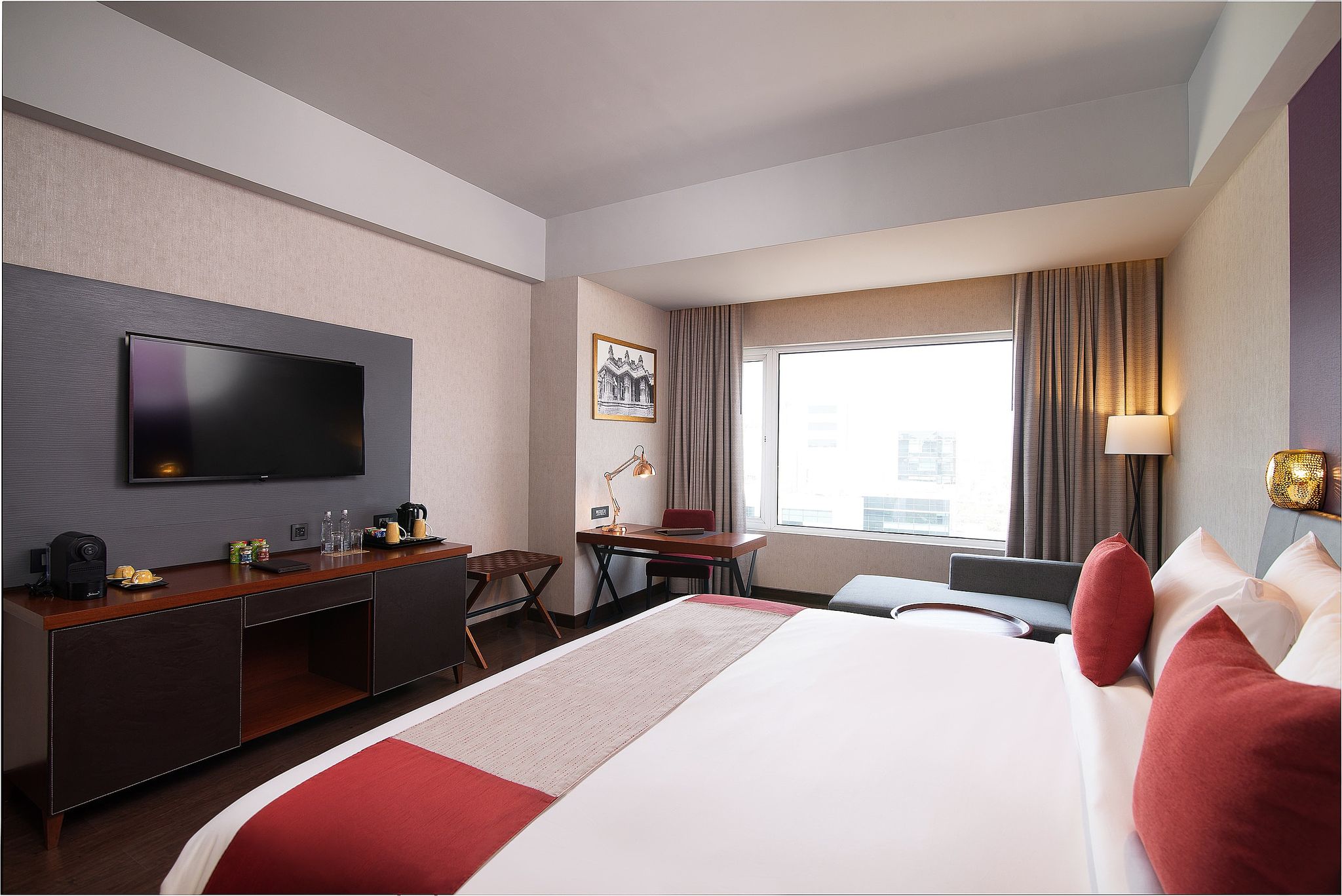 Deluxe King Room