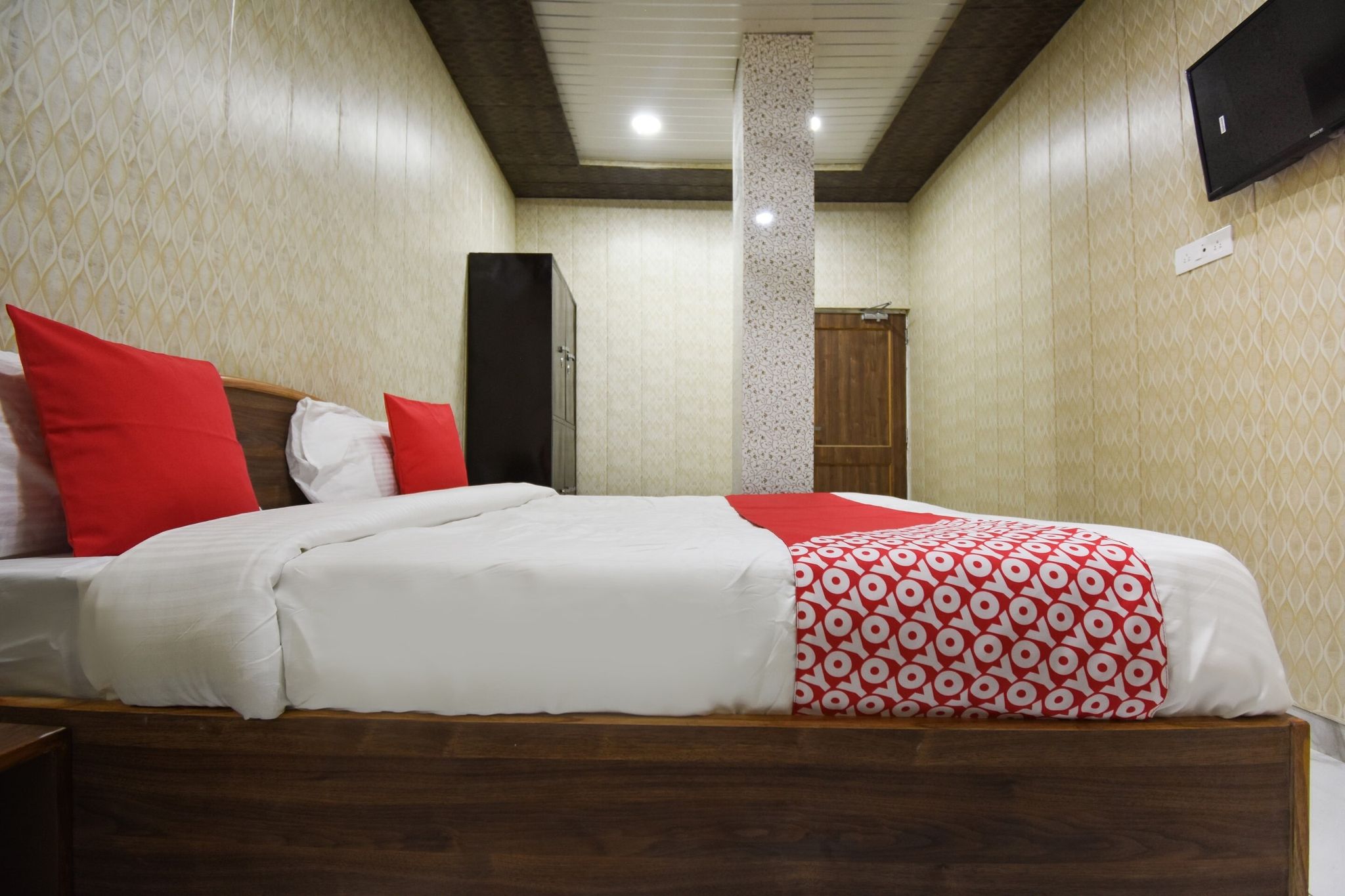 OYO Flagship 62786 Hotel New Delhi Classic 17