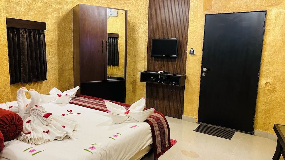 Jungle Studio Room A/c