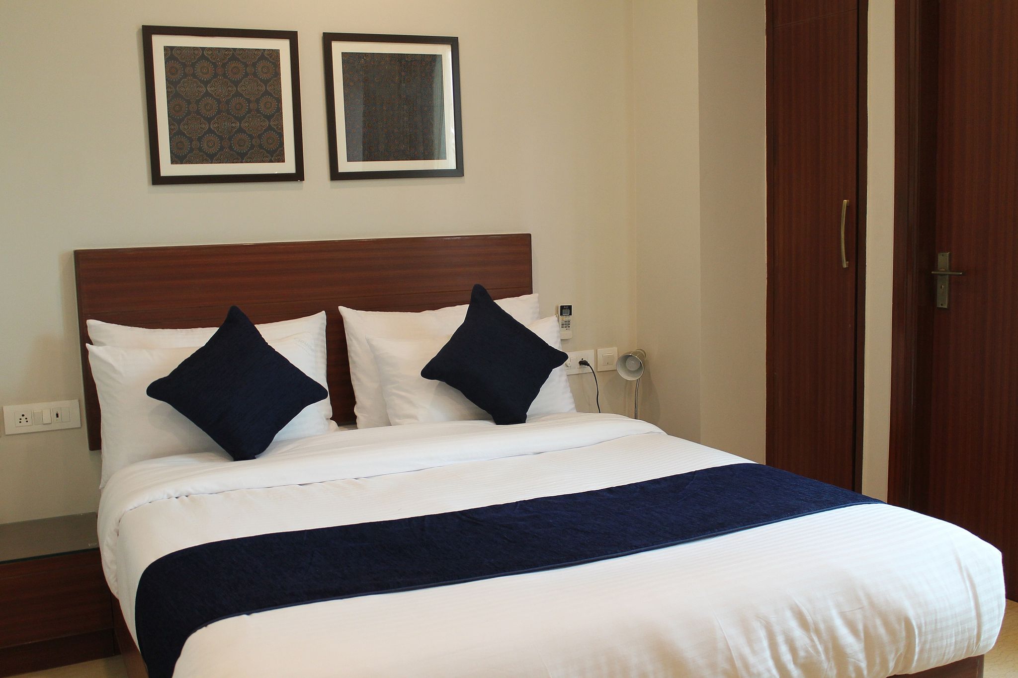 The Indigo Stay Deluxe Room 2