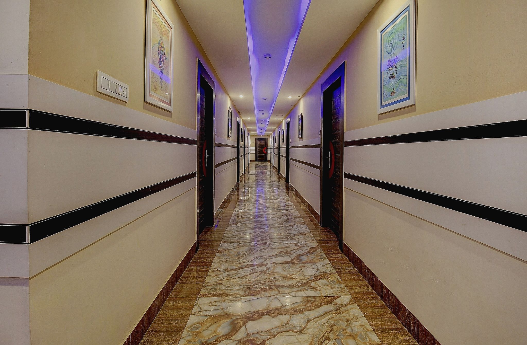 undefined Super Townhouse OAK Hind Palace Near Gomti Riverfront Park 4