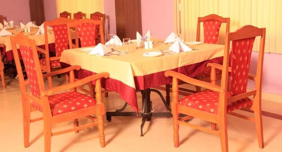 undefined The Royale Plaza 8