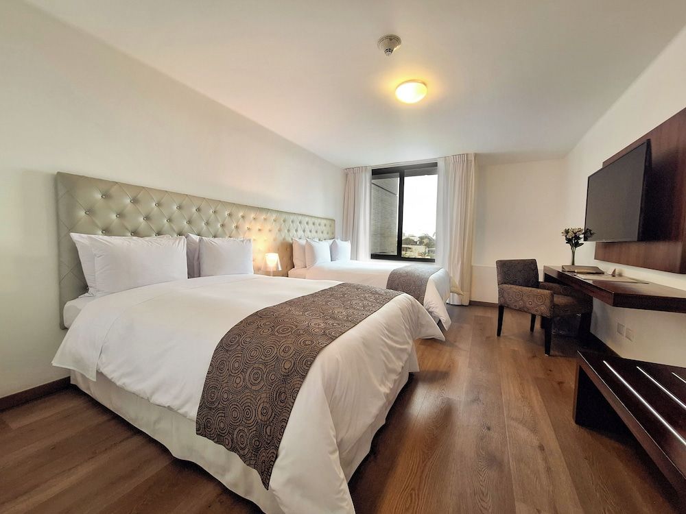 NM Lima Hotel Premium Twin Room 2