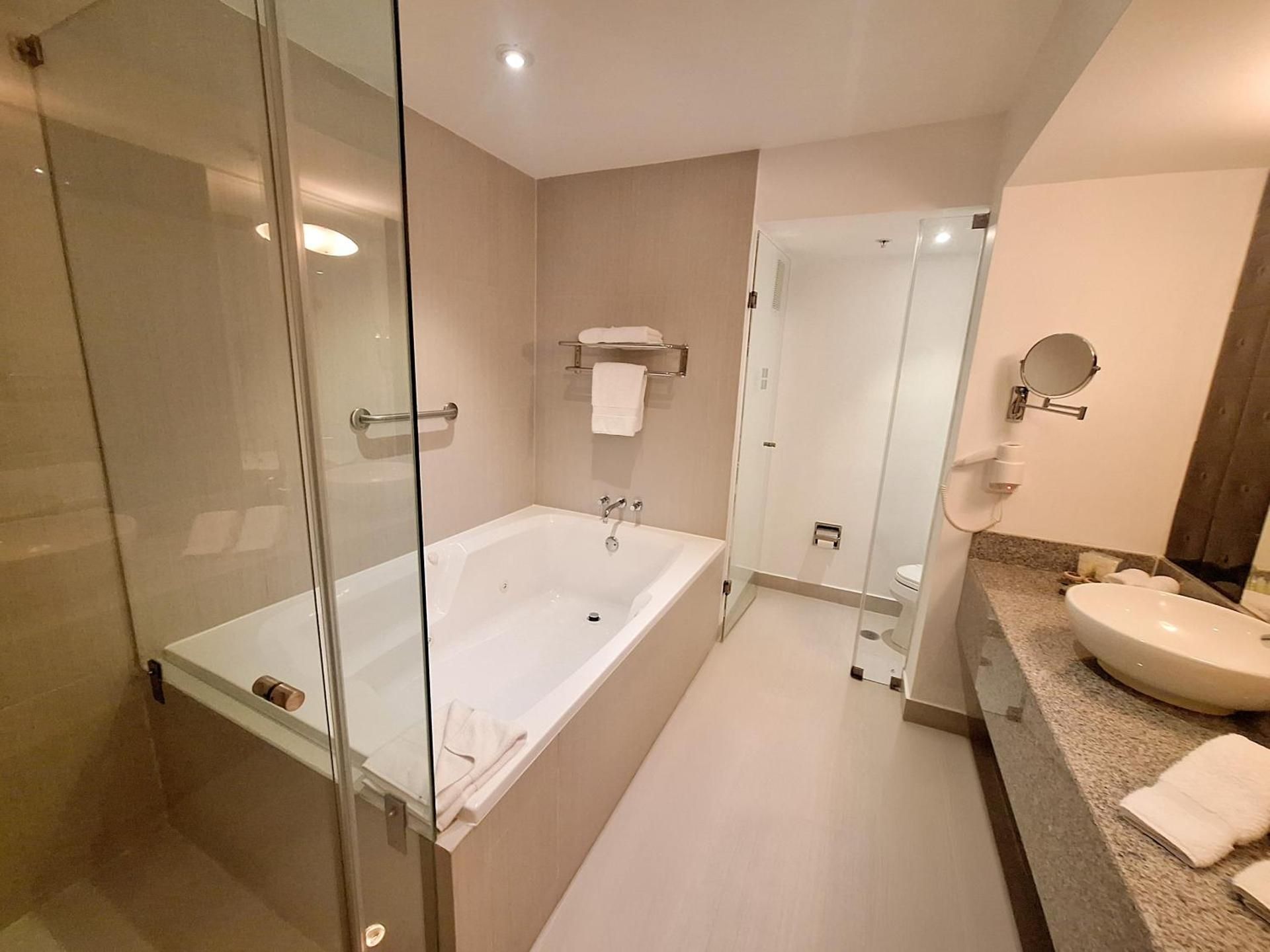 Junior Suite with Bath