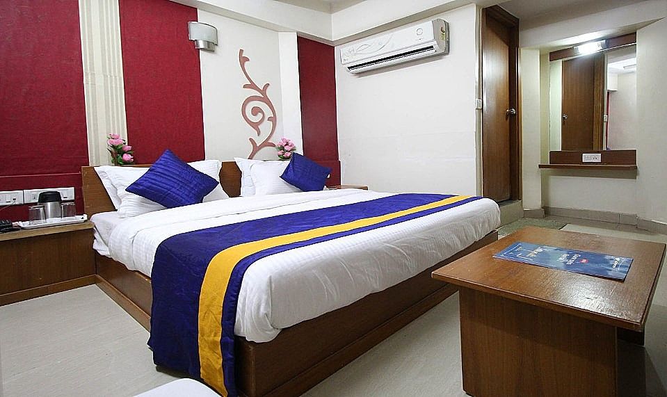 Hotel Campus Deluxe Room 6