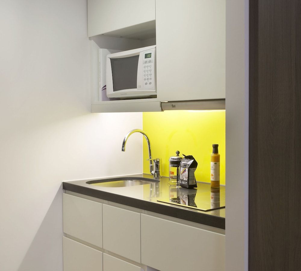 undefined Citadines Trafalgar Square London 9