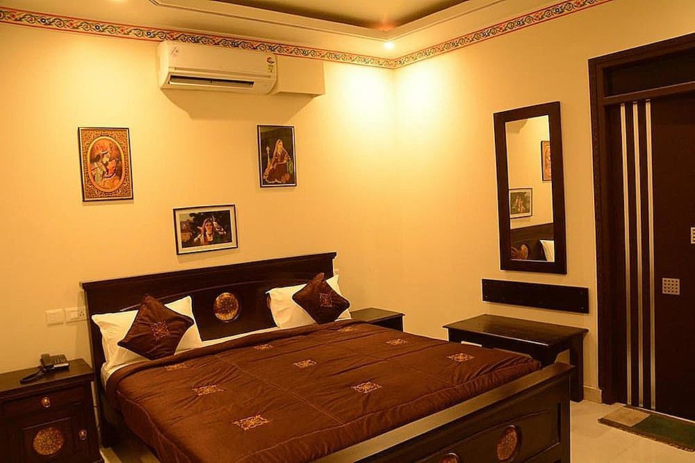 undefined Hotel Surya Garh 9