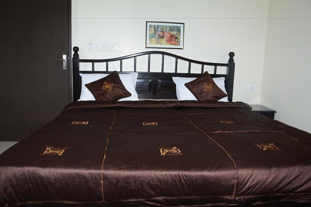 undefined HOTEL SURYA GARH 9