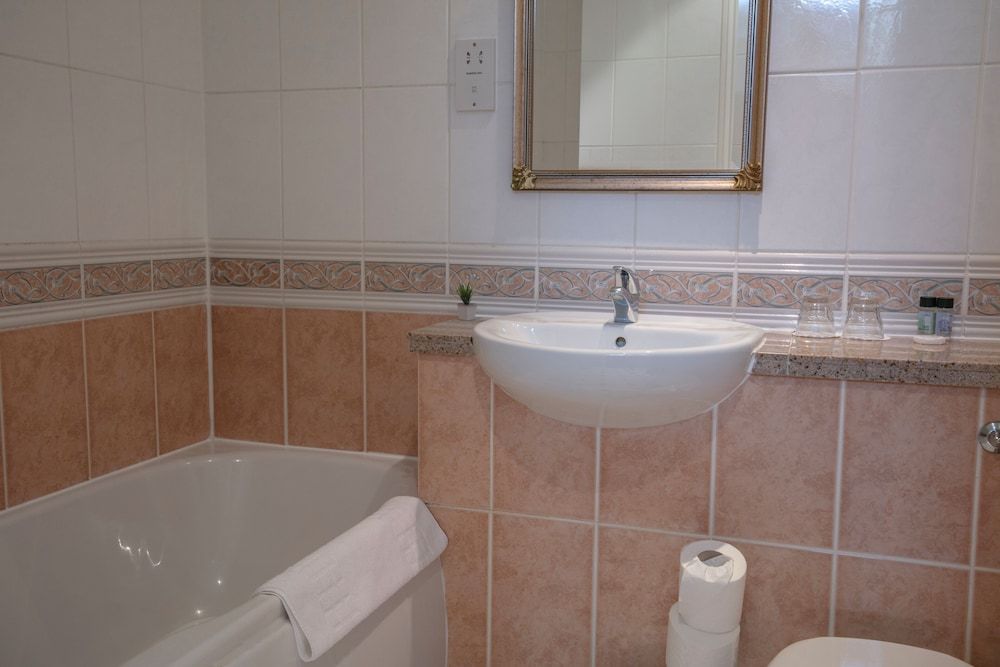 Best Western Moore Place Hotel Standard Cottage, 2 Twin Beds, Non Smoking 6