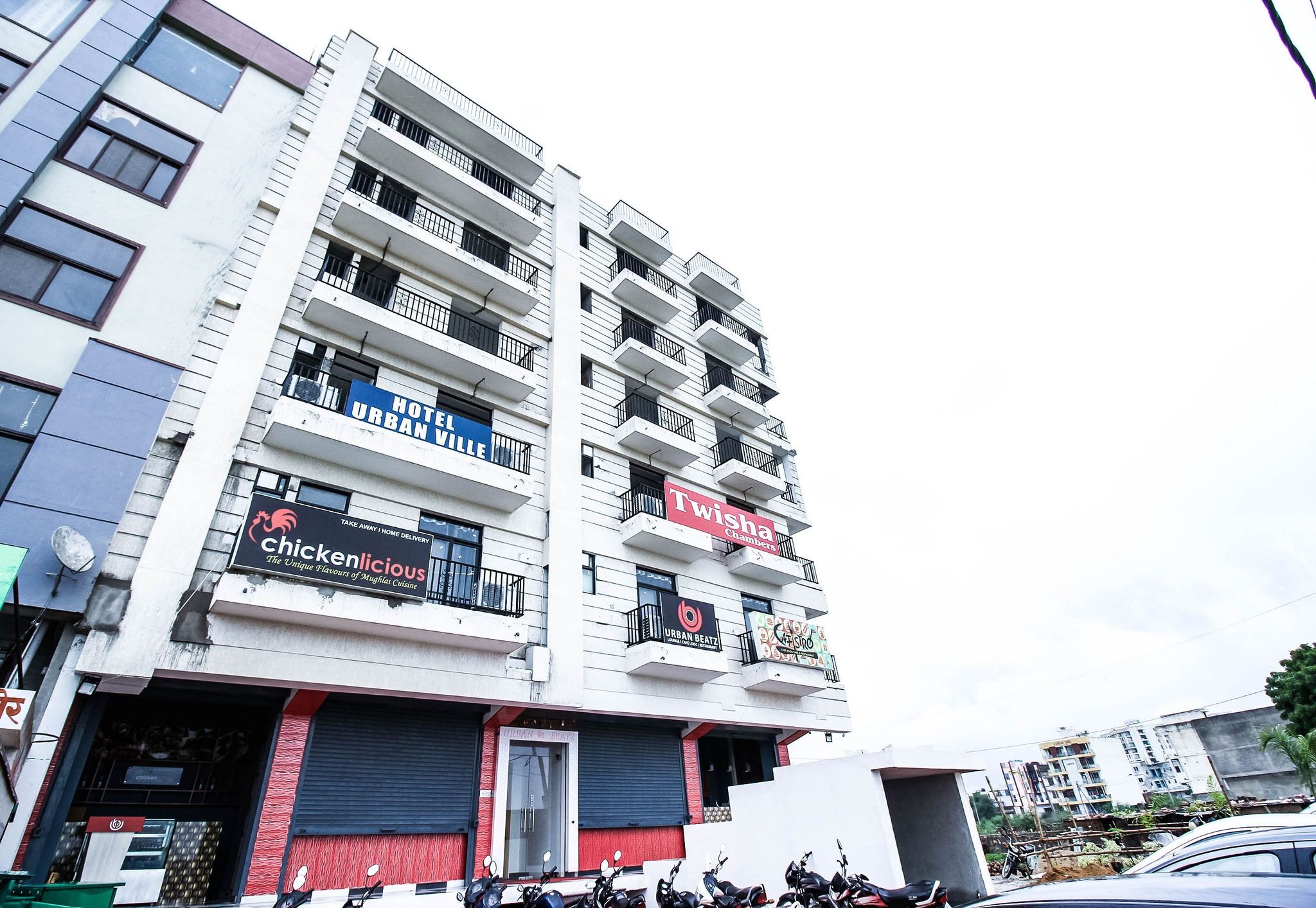 undefined OYO Urban Ville 6