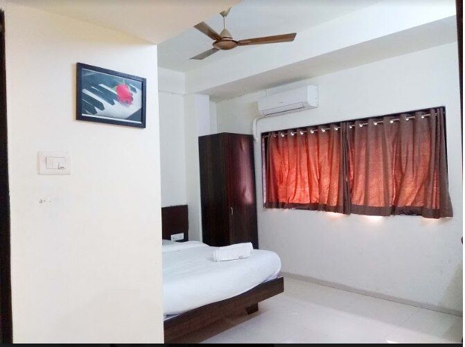 Hotel Shivanand Non A/C Room 4