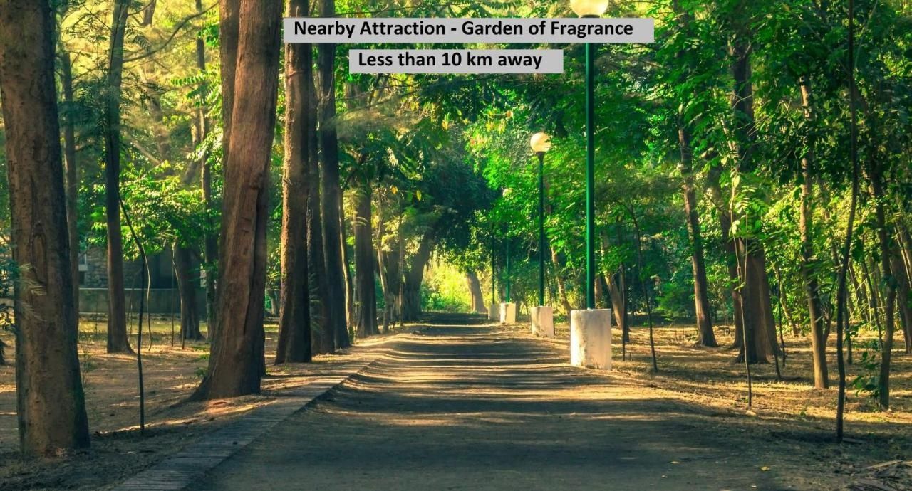 undefined Vaccinated Staff- OYO 7724 HOTEL PR CHANDIGARH 7