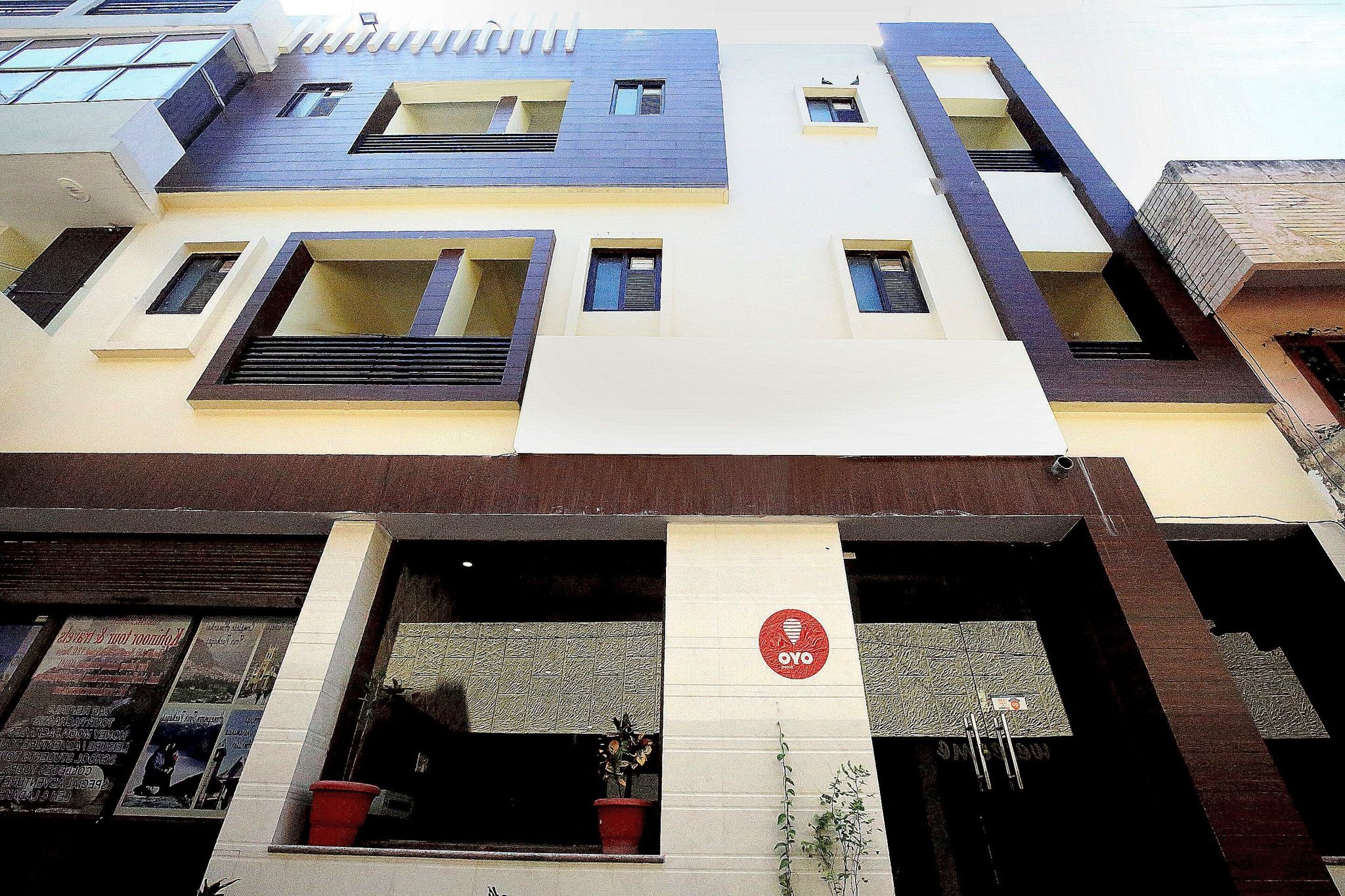 undefined Vaccinated Staff- OYO 7724 HOTEL PR CHANDIGARH