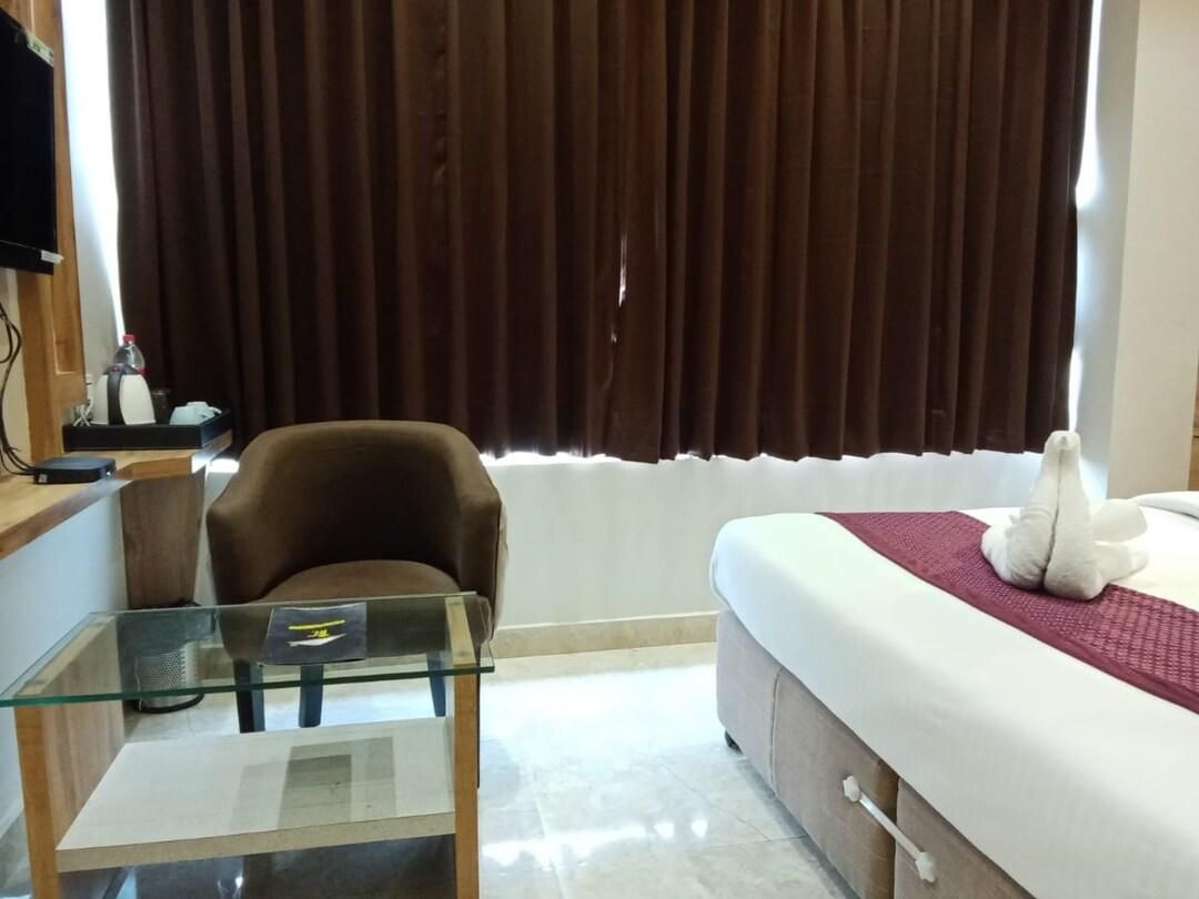 undefined Hotel Nirvana 10