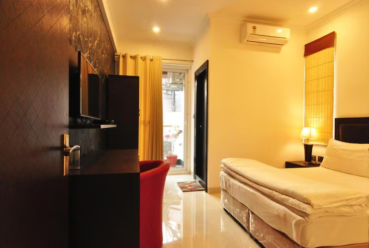 Anand Bhawan Deluxe 8