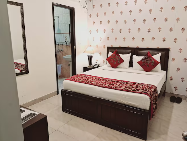 Anand Bhawan Standard Room