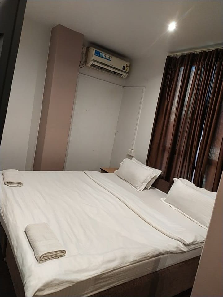 Deluxe Suite Room