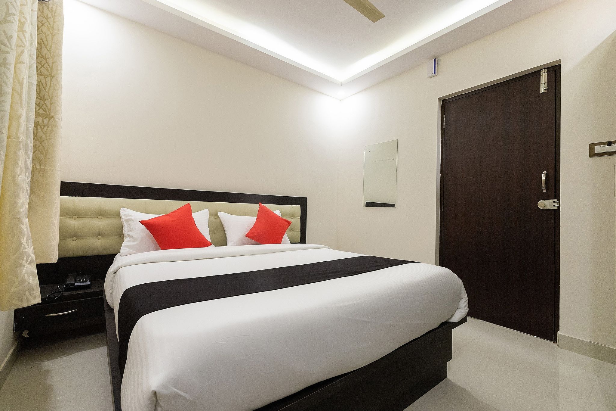 undefined Super Capital O Regal suites 5