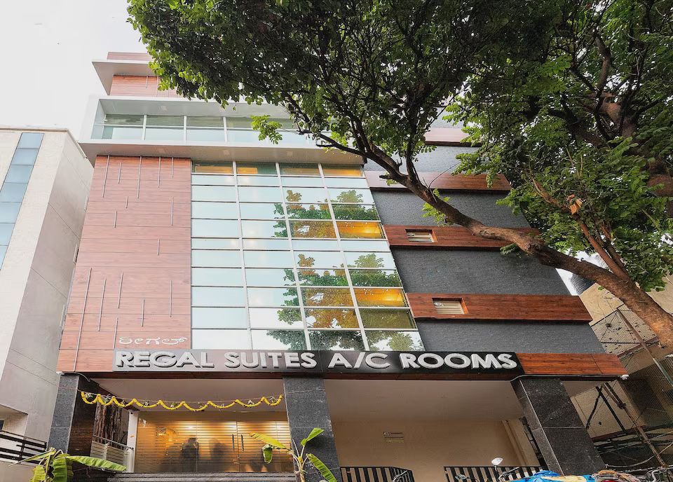 undefined Super Capital O Regal suites