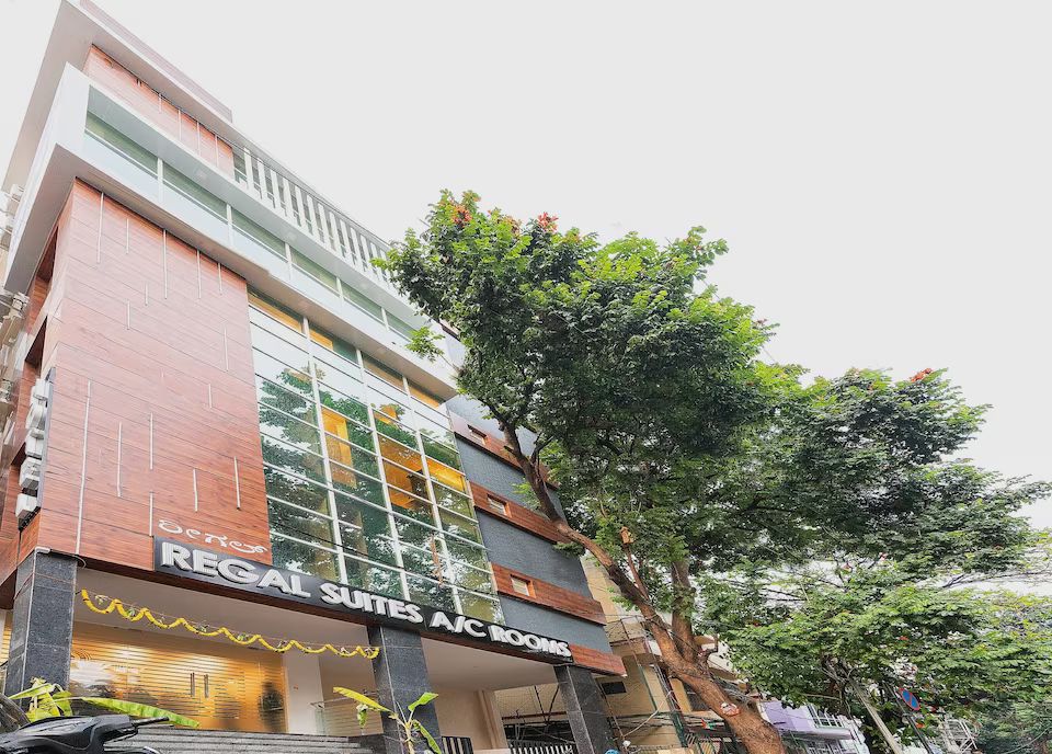 undefined Super Capital O Regal suites 2