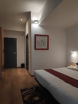 Hotel Aarkay Palace Noida Super Deluxe Room 3