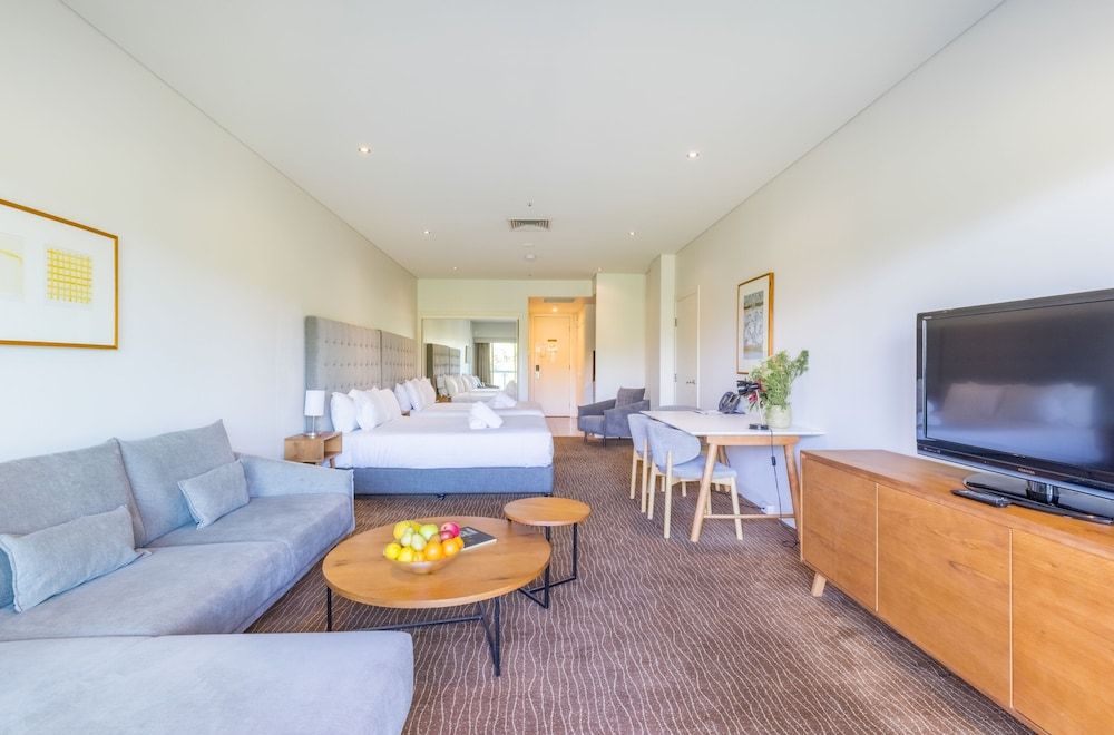 undefined Seasons Botanic Gardens 3