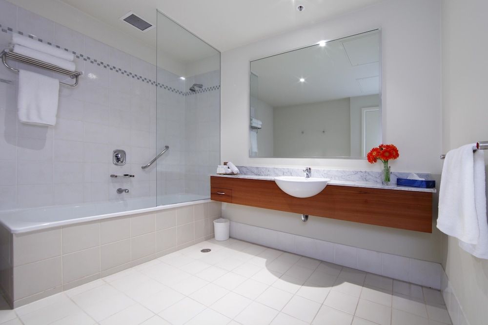 Seasons Botanic Gardens One Bedroom Apartment 9