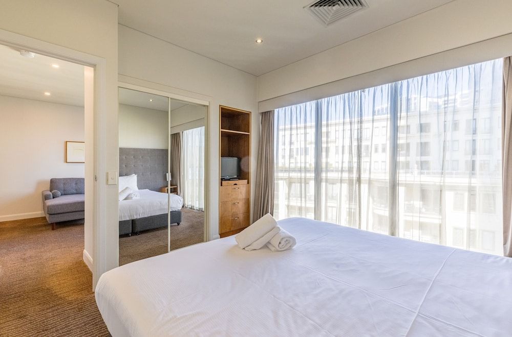 Seasons Botanic Gardens One Bedroom Apartment 4