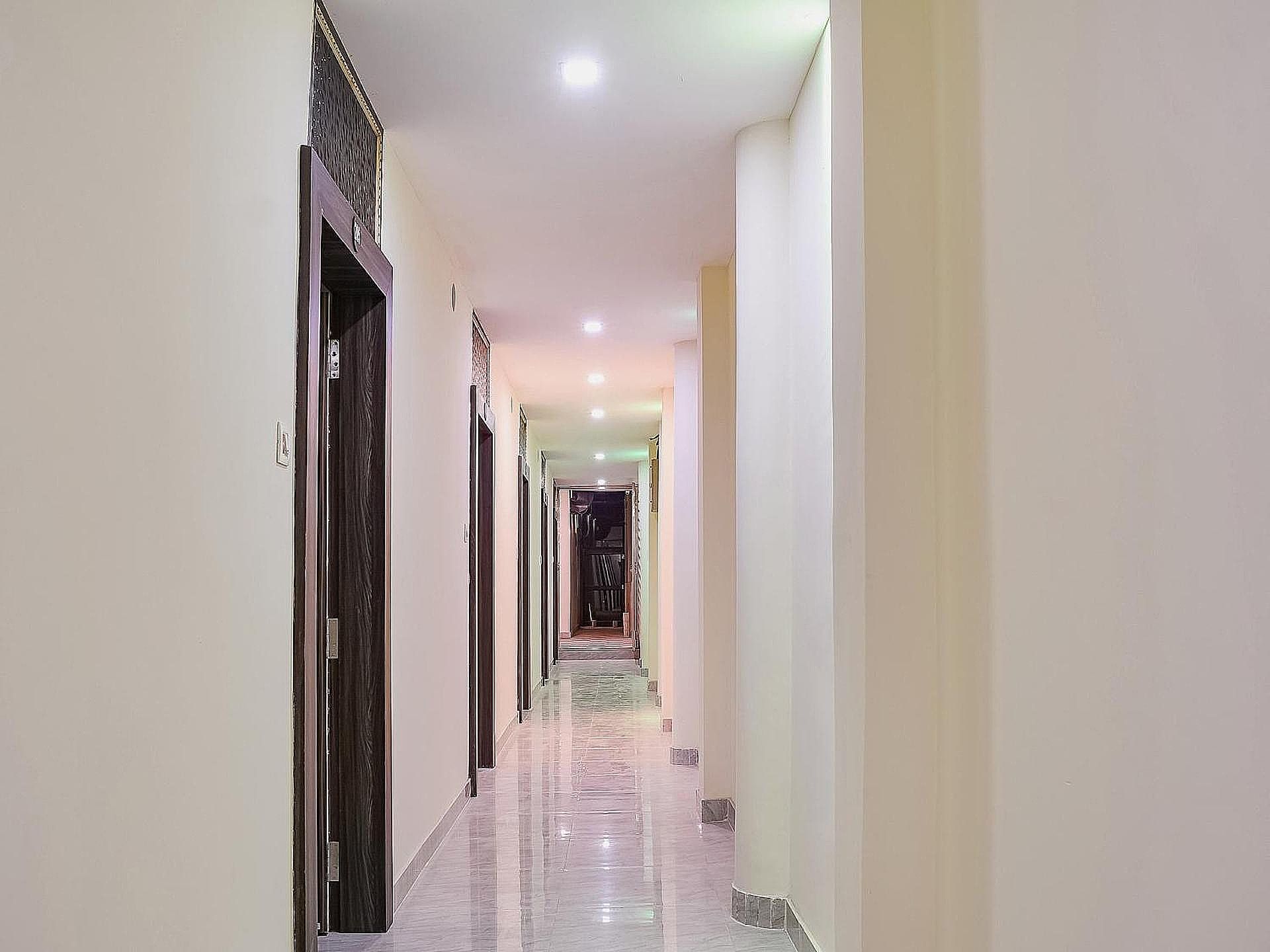 undefined Hotel O by OYO S&h Residency Bahadalpur Railway Station 4