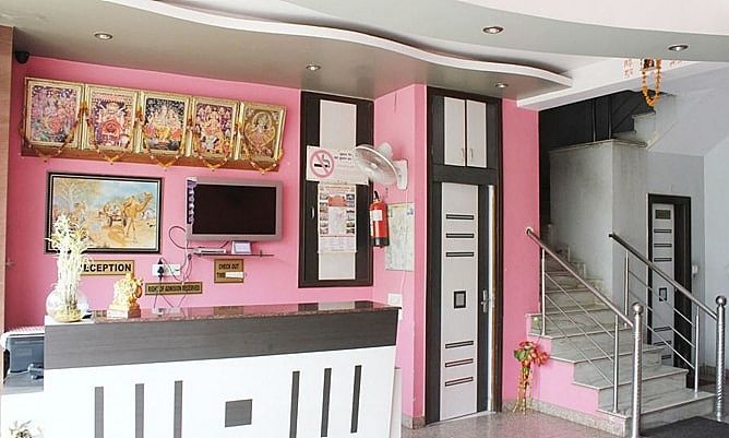 Hotel Shiv Angan