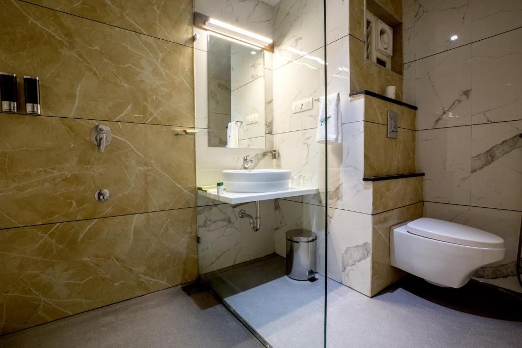 The Fern Residency Vijayapura Winter Green Room 4