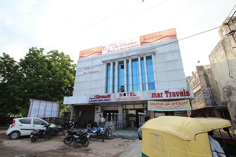 undefined OYO Hotel Sai President 6