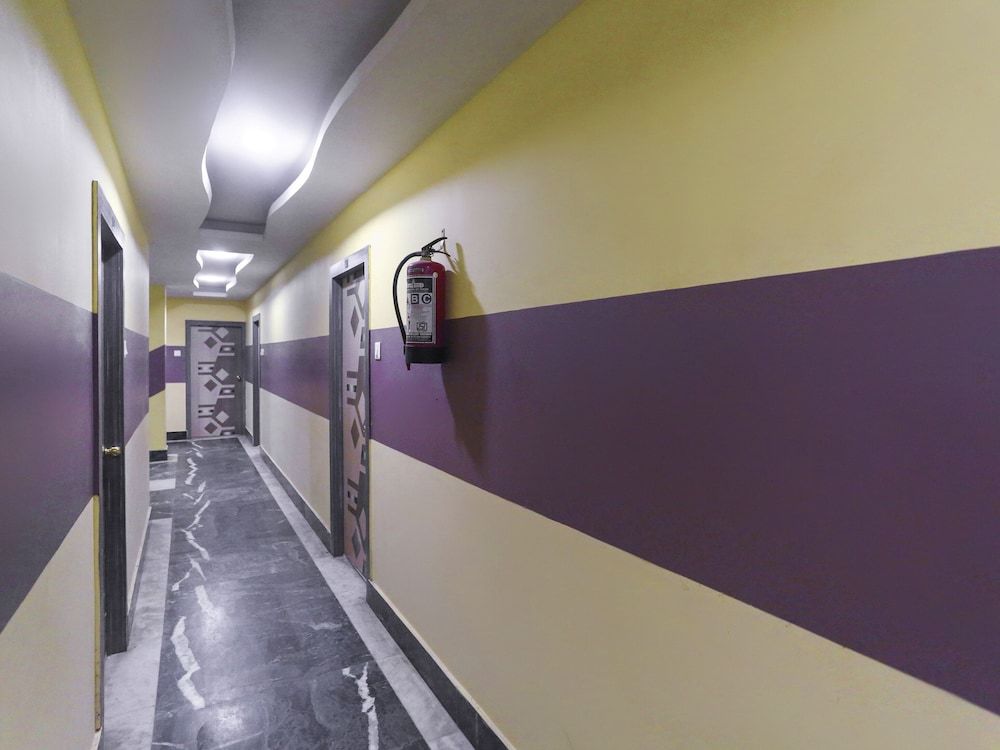 undefined OYO 60609 Hotel Tanushree 5