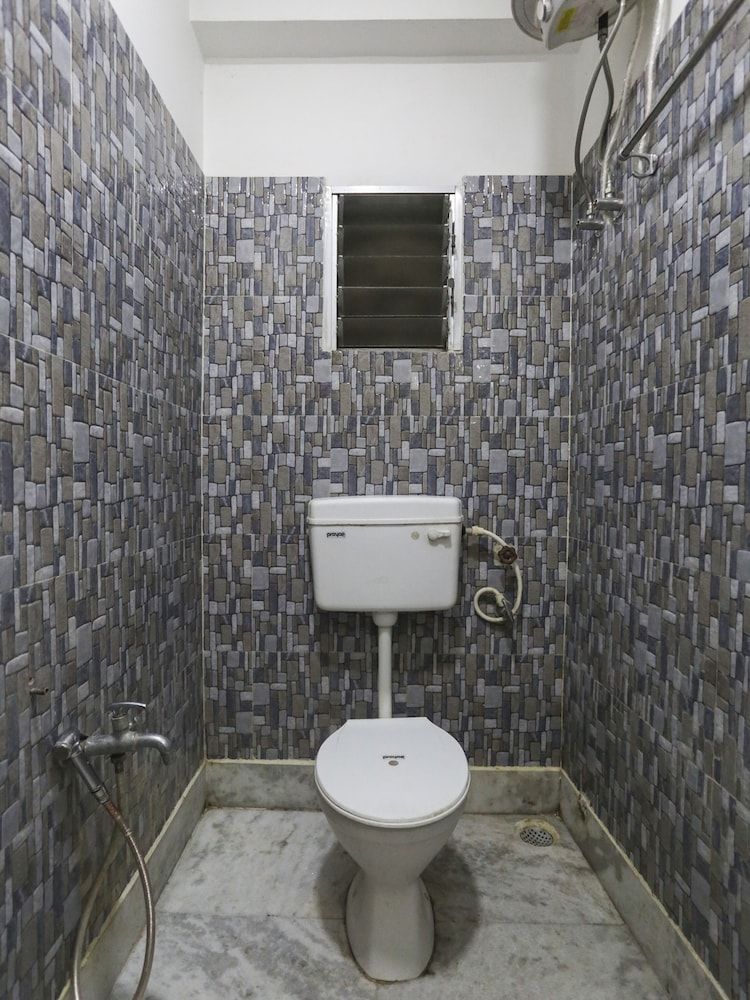 OYO 60609 Hotel Tanushree Double or Twin Room 16