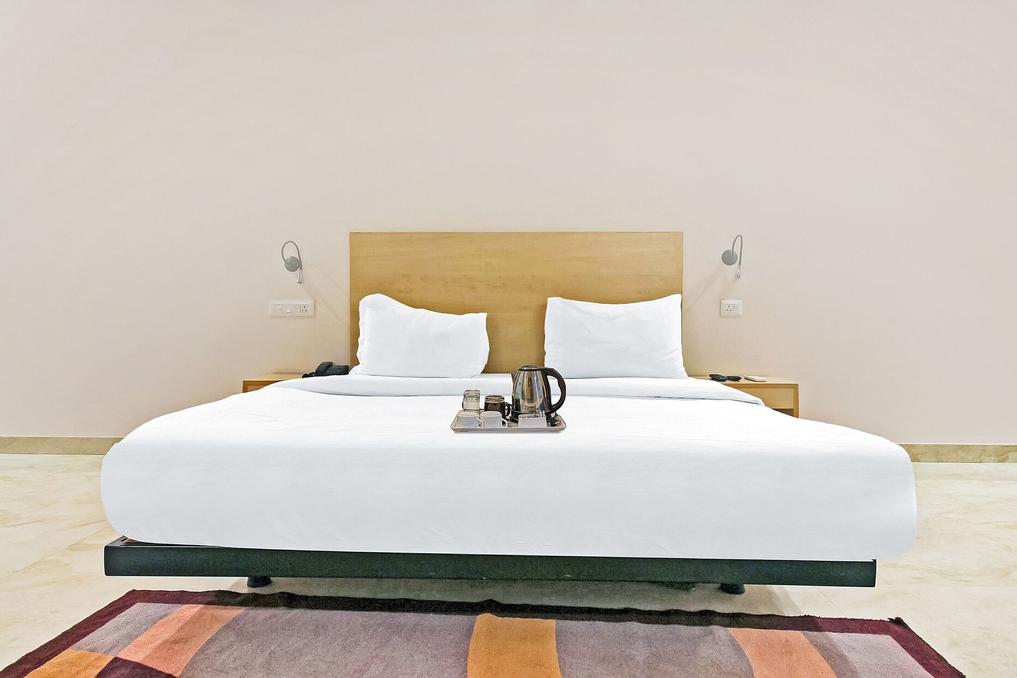 Super Townhouse Viraj Khand Formerly Veridian Inn Classic Room 3