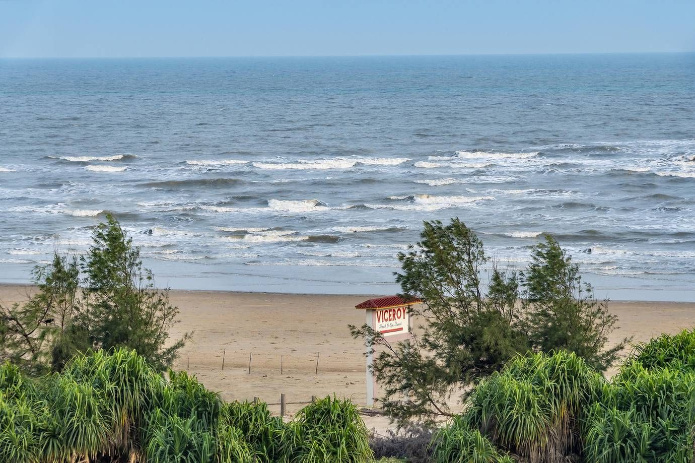 undefined Viceroy Beach And Spa Resort 4