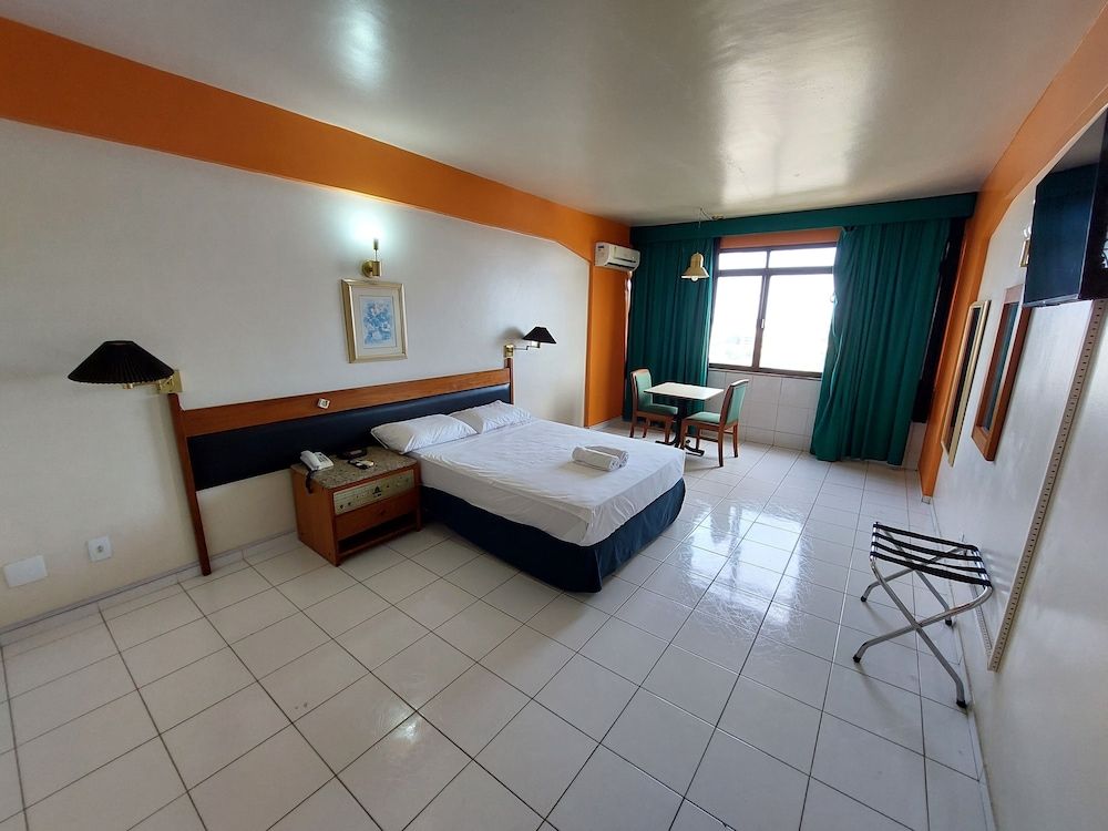 Taj Mahal Continental Hotel Standard Double Room