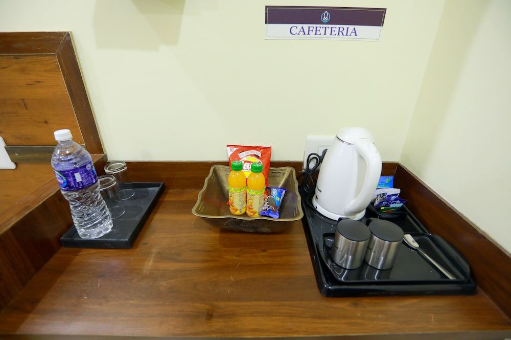 Base9 Airport Hotel Deluxe Single Room 22