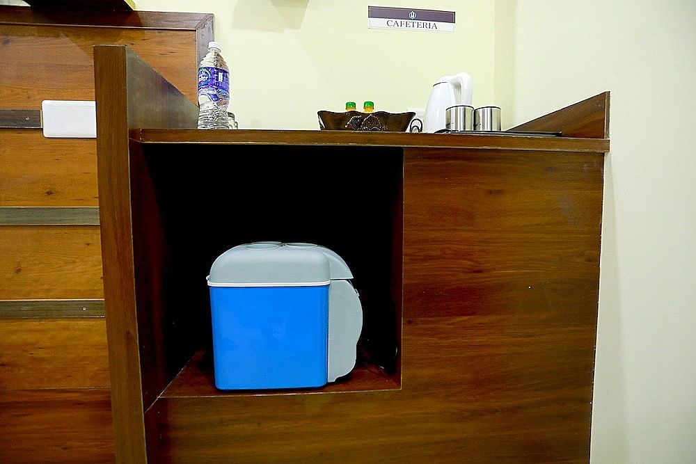 Base9 Airport Hotel Deluxe Single Room 21