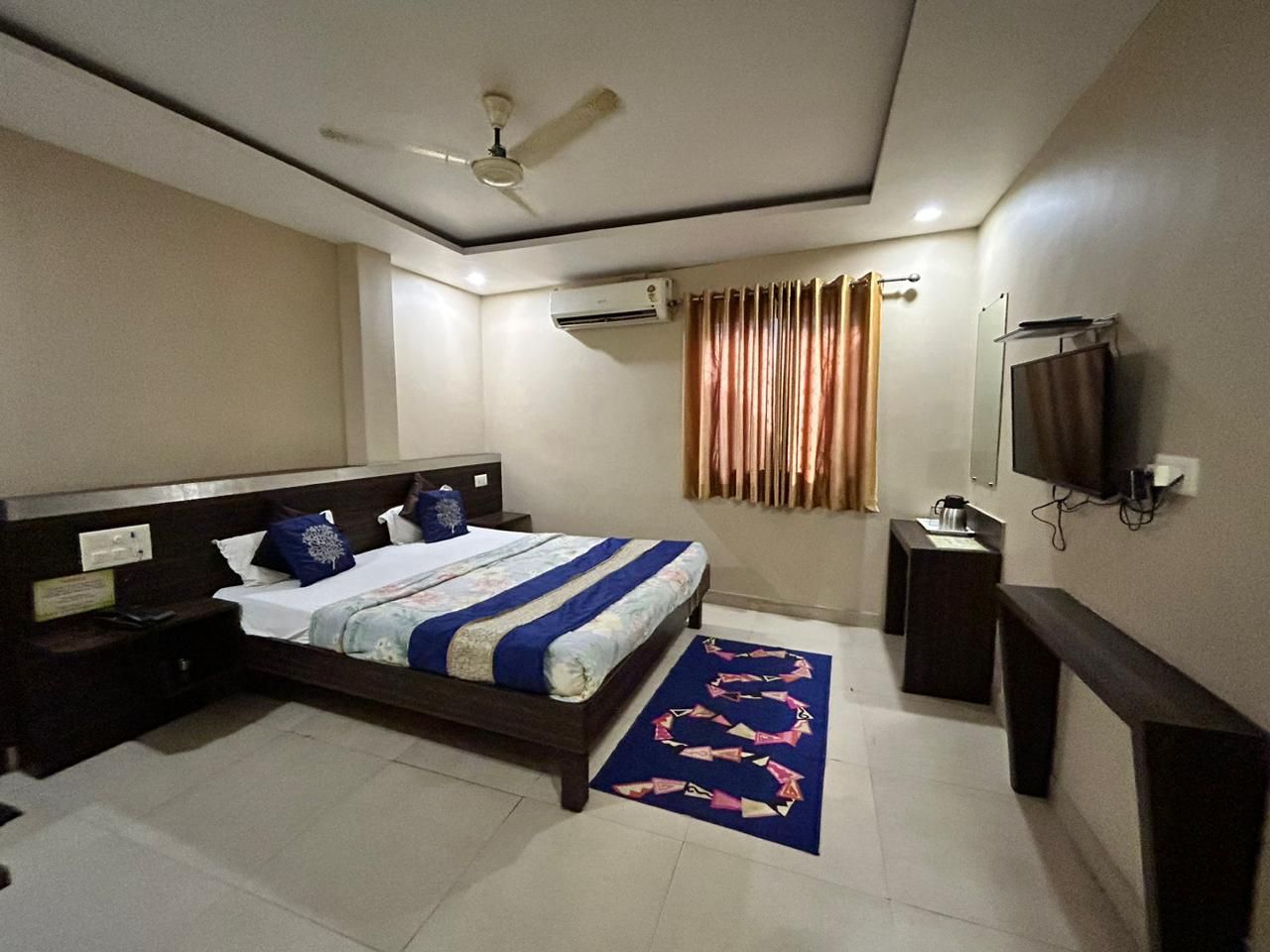 Hotel Green Tree Standard Non AC Room 10