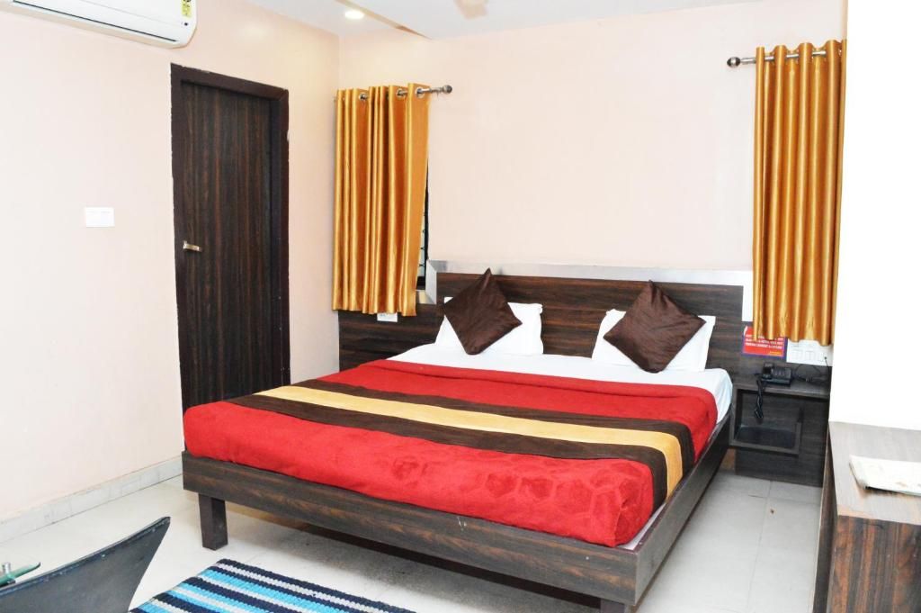 Hotel Green Tree Standard Non AC Room 6