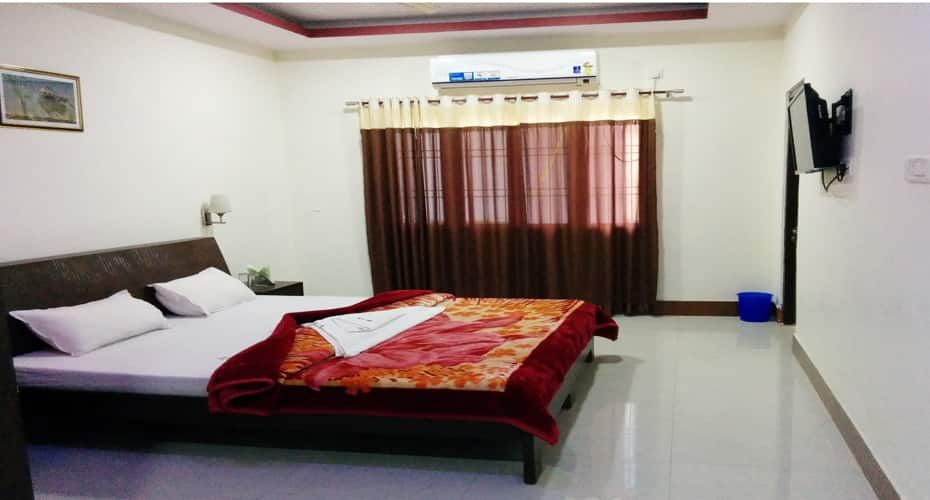 undefined Hotel Apar Residency 9