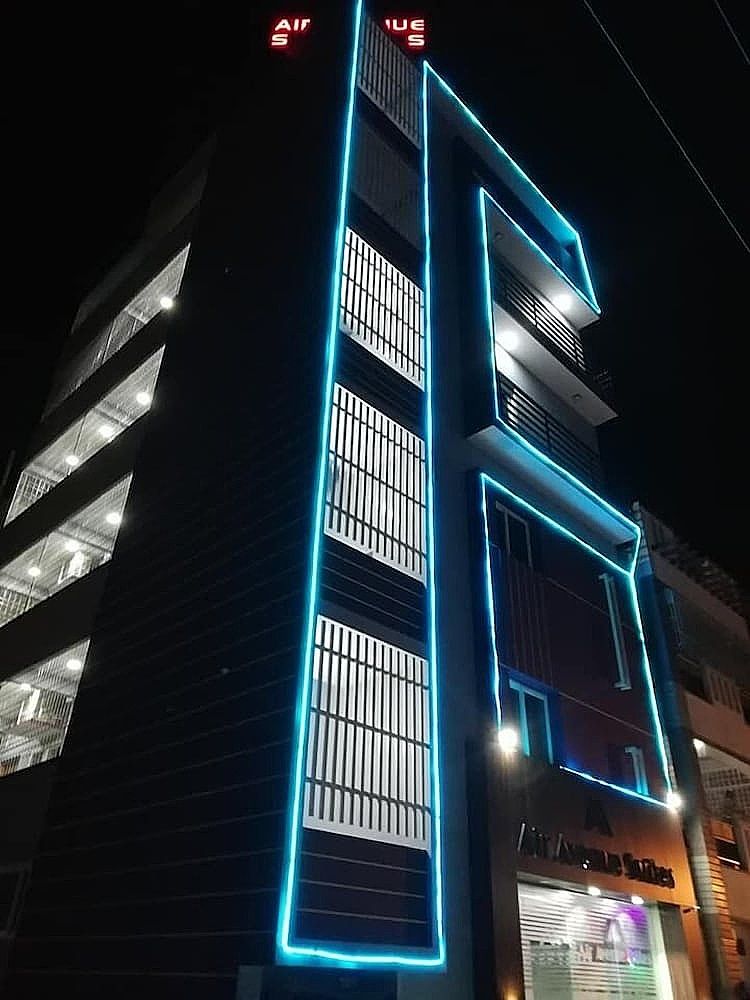 undefined Gateway Suites 6