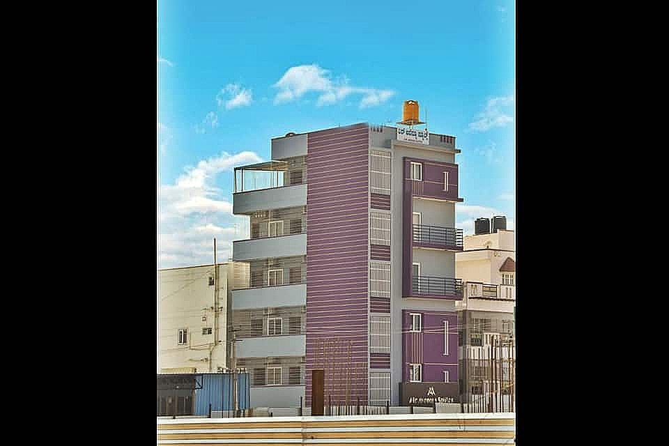 undefined Gateway Suites 8