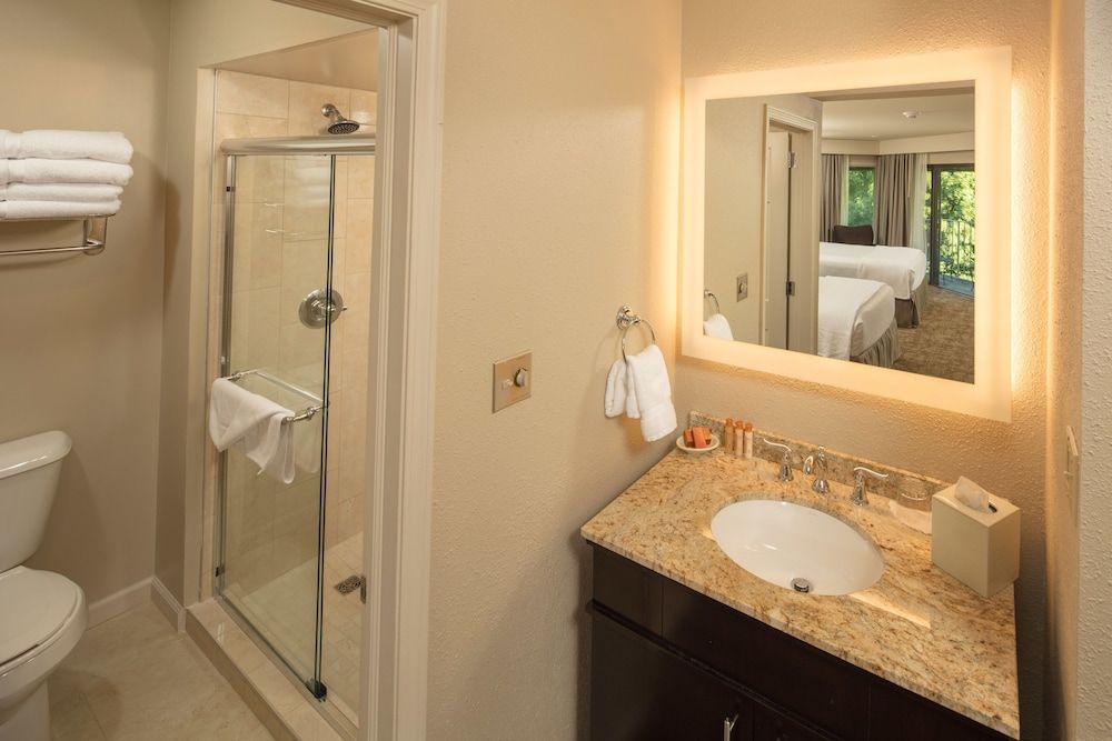 Eagle Ridge Resort and Spa Standard Room, 2 Queen Beds, Non Smoking, Courtyard Area 2