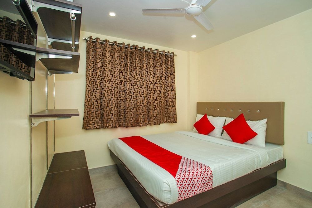 undefined Super Hotel O Koramangala Near Sony Signal 4